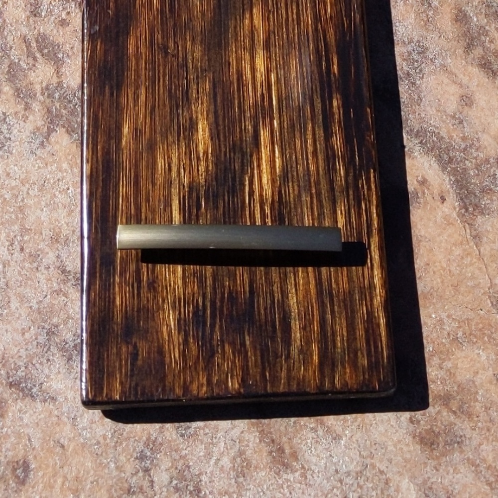 Hand carved and stained bathtub tray - Picture 7 of 7